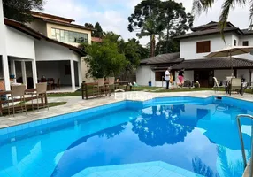 Foto 1 de Casa de Condomínio com 6 Quartos para venda ou aluguel, 725m² em Granja Viana, Cotia