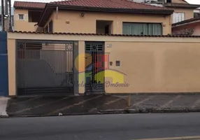 Foto 1 de Casa com 3 Quartos à venda, 198m² em Vila Palmares, Santo André