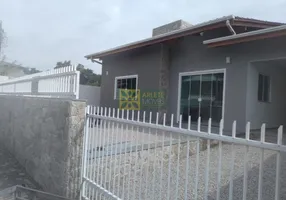 Foto 1 de Casa com 3 Quartos à venda, 121m² em Bombas, Bombinhas