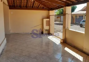 Foto 1 de Casa com 3 Quartos à venda, 292m² em Vila Biagioni Vila Xavier, Araraquara