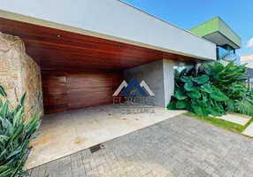 Foto 1 de Casa de Condomínio com 3 Quartos à venda, 152m² em Jardim Montecatini, Londrina