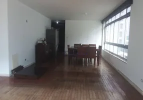 Foto 1 de Apartamento com 3 Quartos para alugar, 224m² em Cerqueira César, São Paulo