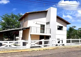 Foto 1 de Casa de Condomínio com 4 Quartos à venda, 250m² em , Macaíba