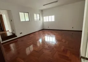 Foto 1 de Sobrado com 3 Quartos para alugar, 300m² em Nova Campinas, Campinas