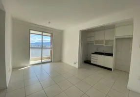 Foto 1 de Apartamento com 2 Quartos para alugar, 65m² em Forquilhinhas, São José