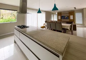 Foto 1 de Casa com 3 Quartos à venda, 320m² em Ratones, Florianópolis