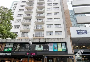 Foto 1 de Apartamento com 2 Quartos à venda, 157m² em Centro, Curitiba