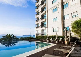 Foto 1 de Apartamento com 4 Quartos para venda ou aluguel, 319m² em Beira Mar, Florianópolis