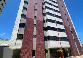 Foto 1 de Apartamento com 3 Quartos à venda, 129m² em Meireles, Fortaleza