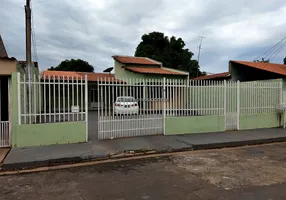 Foto 1 de Casa com 2 Quartos à venda, 147m² em Jardim Comodoro, Cuiabá