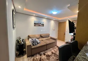 Foto 1 de Apartamento com 2 Quartos à venda, 38m² em Rubem Berta, Porto Alegre