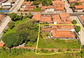 Foto 1 de Lote/Terreno à venda, 726m² em Pedras, Fortaleza