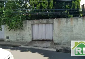 Foto 1 de Casa com 3 Quartos para venda ou aluguel, 307m² em Centro, Teresina