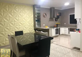 Foto 1 de Sobrado com 3 Quartos à venda, 190m² em Vila Tibirica, Santo André