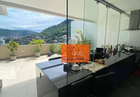 Foto 1 de Casa com 5 Quartos à venda, 300m² em Charitas, Niterói
