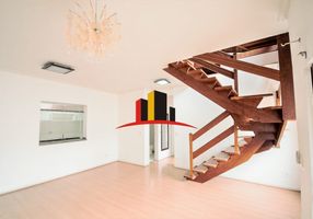 Foto 1 de Apartamento com 3 Quartos à venda, 117m² em Tingui, Curitiba
