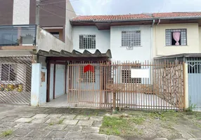 Foto 1 de Sobrado com 3 Quartos à venda, 120m² em Hauer, Curitiba