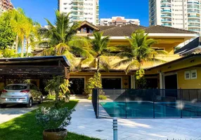 Foto 1 de Casa com 8 Quartos para venda ou aluguel, 1062m² em Barra da Tijuca, Rio de Janeiro