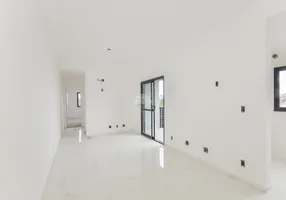 Foto 1 de Apartamento com 2 Quartos à venda, 55m² em Guaíra, Curitiba