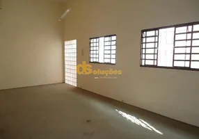 Foto 1 de Sala Comercial para alugar, 262m² em Vila Anastácio, São Paulo