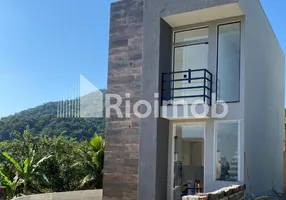 Foto 1 de Casa de Condomínio com 3 Quartos à venda, 90m² em Guaratiba, Rio de Janeiro