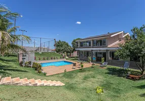 Foto 1 de Fazenda/Sítio com 7 Quartos à venda, 260m² em Conjunto Vale Azul, Sarandi