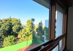 Foto 1 de Apartamento com 3 Quartos à venda, 111m² em Auxiliadora, Porto Alegre
