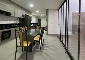 Foto 1 de Casa de Condomínio com 3 Quartos à venda, 95m² em Grand Ville, Uberlândia