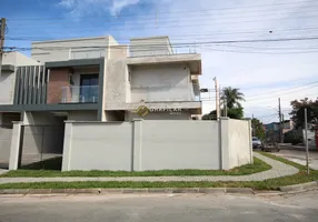 Foto 1 de Sobrado com 3 Quartos à venda, 147m² em Fazendinha, Curitiba