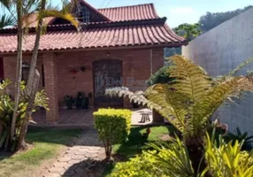 Foto 1 de Fazenda/Sítio com 3 Quartos à venda, 480m² em Centro, Salesópolis