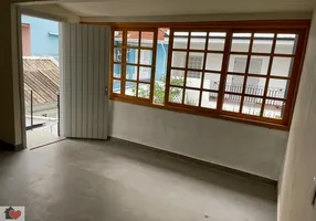 Foto 1 de Sobrado com 3 Quartos para alugar, 200m² em Itaim Bibi, São Paulo