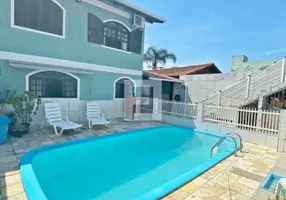 Foto 1 de Casa com 4 Quartos à venda, 120m² em Barreiros, São José
