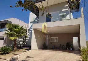 Foto 1 de Casa de Condomínio com 3 Quartos à venda, 240m² em Veredas de Franca, Franca