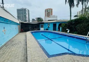 Foto 1 de Casa com 3 Quartos à venda, 500m² em Canto do Forte, Praia Grande