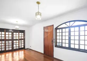 Foto 1 de Casa com 3 Quartos à venda, 125m² em Morumbi, São Paulo