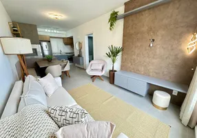 Foto 1 de Apartamento com 2 Quartos à venda, 66m² em Centro, Tramandaí