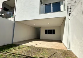 Foto 1 de Casa de Condomínio com 3 Quartos à venda, 157m² em Santa Cruz, Cuiabá
