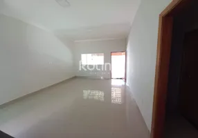 Foto 1 de Casa com 3 Quartos à venda, 160m² em Santa Rosa, Uberlândia