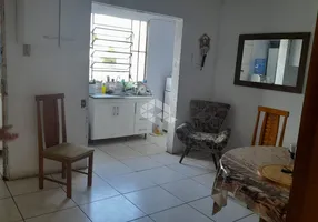 Foto 1 de Casa com 2 Quartos à venda, 68m² em Jardim Itú Sabará, Porto Alegre