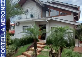 Foto 1 de Casa de Condomínio com 4 Quartos para venda ou aluguel, 480m² em Jardim Monte Alegre, Taboão da Serra