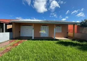 Foto 1 de Sobrado com 4 Quartos à venda, 230m² em Ipiranga, Imbé