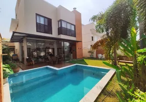 Foto 1 de Casa de Condomínio com 3 Quartos à venda, 247m² em Condomínio Belvedere, Cuiabá