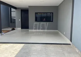 Foto 1 de Casa com 3 Quartos à venda, 160m² em Vila Rezende, Goiânia