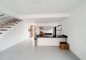 Foto 1 de Casa com 3 Quartos à venda, 165m² em Jardim das Laranjeiras, São Paulo