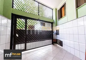 Foto 1 de Sobrado com 5 Quartos à venda, 248m² em Vila Yolanda, Osasco