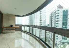 Foto 1 de Apartamento com 4 Quartos para alugar, 178m² em Belvedere, Belo Horizonte
