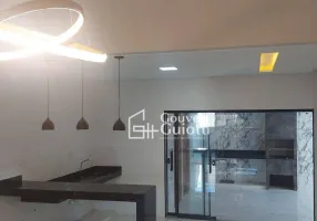 Foto 1 de Casa com 3 Quartos à venda, 160m² em Jardim Italia, Anápolis