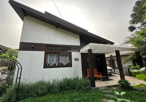 Foto 1 de Casa com 4 Quartos à venda, 200m² em Planalto, Gramado