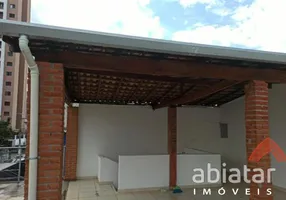 Foto 1 de Sobrado com 3 Quartos à venda, 180m² em Jardim Internacional, São Paulo