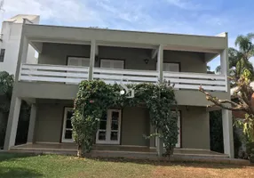 Foto 1 de Sobrado com 4 Quartos à venda, 438m² em Jardim das Paineiras, Campinas